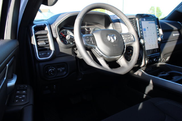Used 2025 RAM 1500 Big Horn AWD/4WD image 13