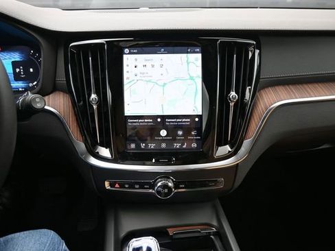 New 2026 Volvo V60 B5 Cross Country Ultra w/ Protection Package Premier AWD/4WD image 14