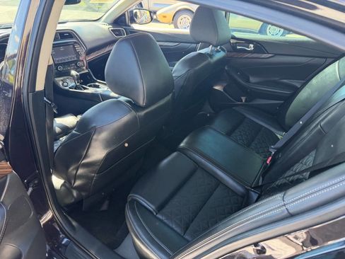 Used 2016 Nissan Maxima Platinum image 10