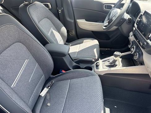 New 2026 Hyundai Venue SEL FWD image 25