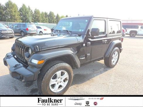 Used 2021 Jeep Wrangler Sport AWD/4WD image 1