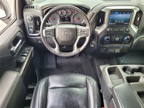 Used 2020 Chevrolet Silverado 1500 LT Trail Boss w/ Convenience Package image 16