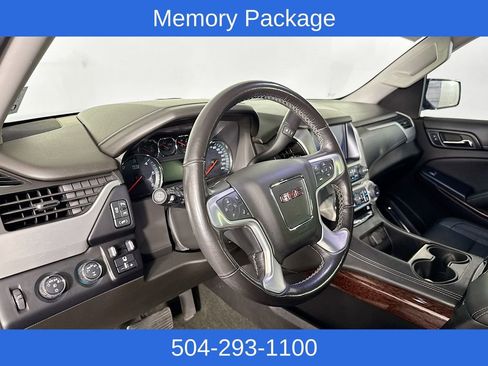 Used 2018 GMC Yukon XL SLT w/ Open Road Package image 9