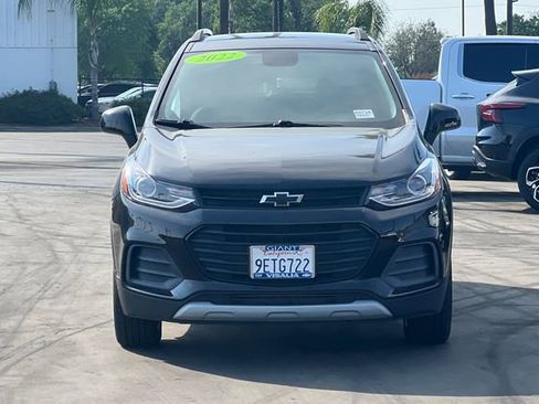 Used 2022 Chevrolet Trax LT w/ Redline Edition image 9