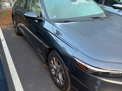 Used 2024 Honda Accord EX image 3