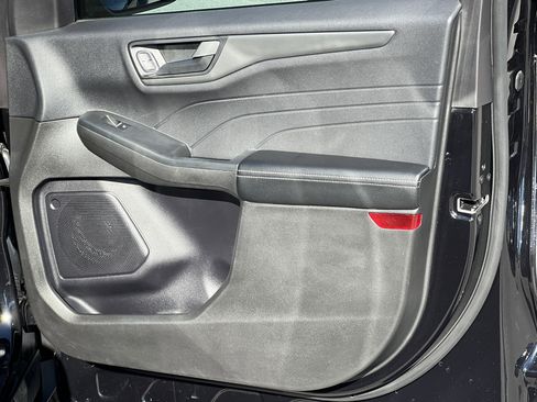 Used 2024 Ford Escape Active w/ Cold Weather Package image 18