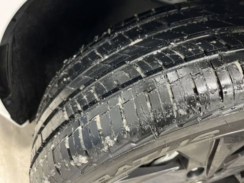 Used 2021 Hyundai Elantra Blue image 33