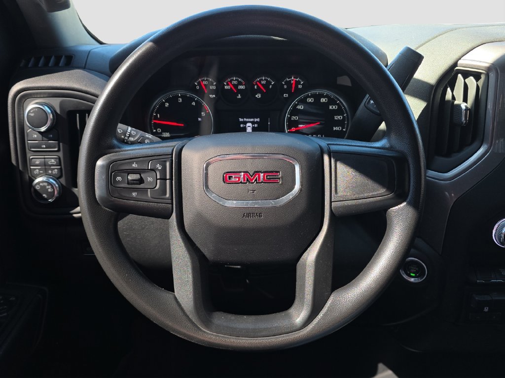 Used 2024 GMC Sierra 3500 Pro AWD/4WD image 9