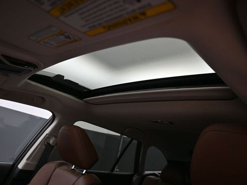 Used 2021 Subaru Outback Touring XT image 30