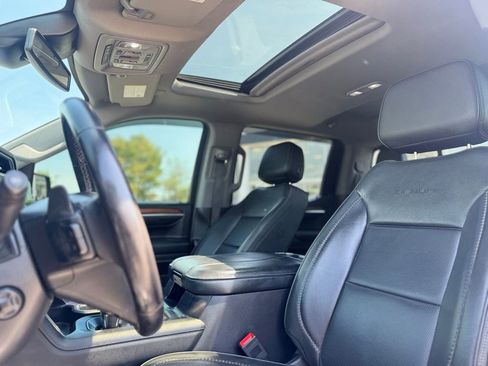 Used 2023 GMC Sierra 1500 Denali AWD/4WD image 16