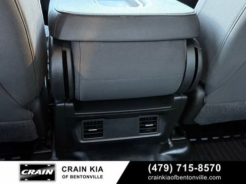 Used 2023 GMC Sierra 3500 Pro w/ Convenience Package image 28