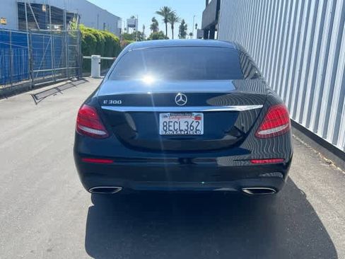 Certified 2018 Mercedes-Benz E 300 image 5