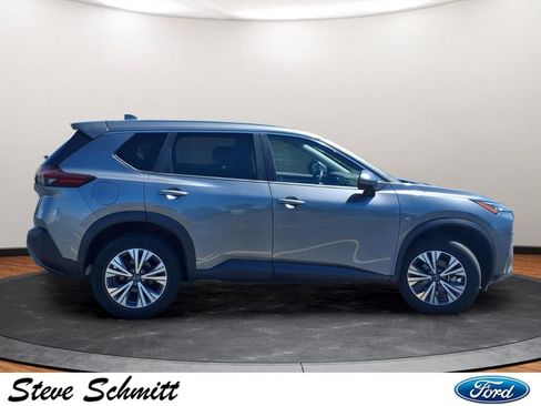 Used 2023 Nissan Rogue SV AWD/4WD image 26