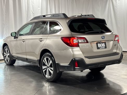 Used 2019 Subaru Outback 2.5i Limited AWD/4WD image 9