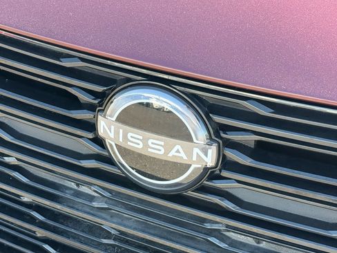 Used 2025 Nissan Altima 2.5 SV FWD image 33