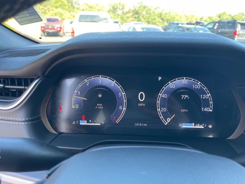 Used 2025 Jeep Grand Cherokee L Altitude RWD image 4