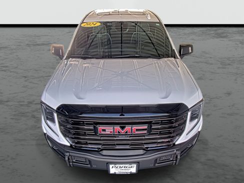 Used 2024 GMC Sierra 1500 AT4X image 6