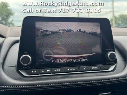 Used 2023 Nissan Rogue SV w/ SV Premium B Package AWD/4WD image 15