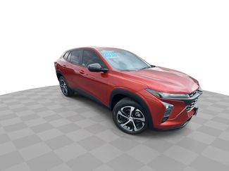 Certified 2024 Chevrolet Trax RS w/ Driver Confidence Package FWD video 2