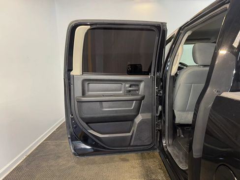 Used 2014 RAM 1500 Express w/ Black Ram 1500 Express Group AWD/4WD image 22