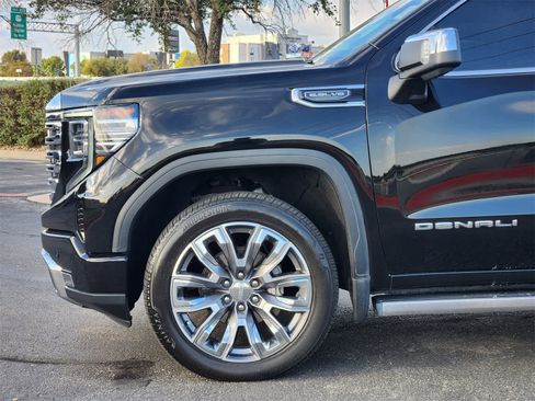 Used 2023 GMC Sierra 1500 Denali w/ Denali Reserve Package image 8