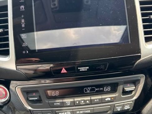 Used 2019 Honda Ridgeline RTL-E image 10