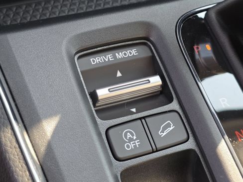 New 2026 Honda CR-V LX image 6