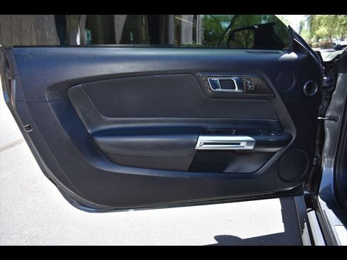 Used 2018 Ford Mustang GT w/ Equipment Group 301A RWD image 17