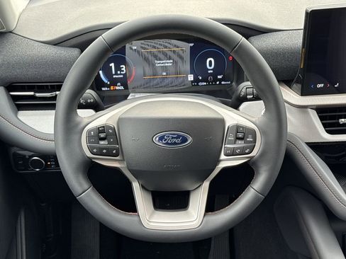 New 2026 Ford Explorer Active image 24
