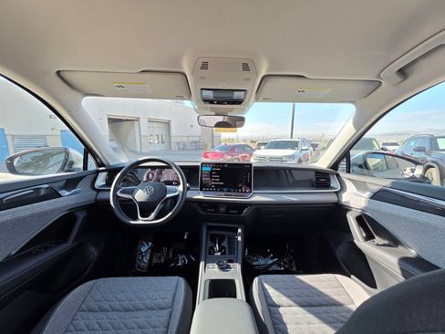 Certified 2026 Volkswagen Tiguan S FWD image 15