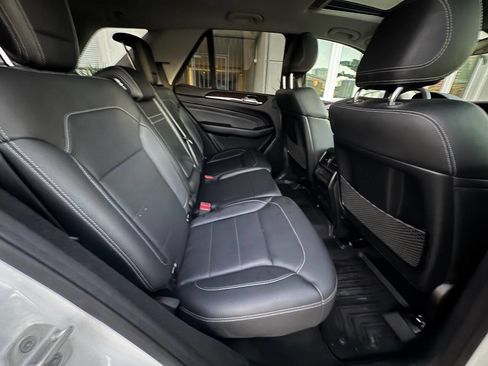 Used 2015 Mercedes-Benz ML 350 4MATIC w/ Premium 1 Package image 23