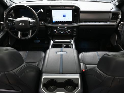 Used 2025 Ford F350 Platinum image 13