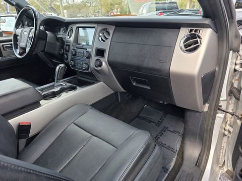 Used 2017 Ford Expedition Limited w/ Equipment Group 301A image 14