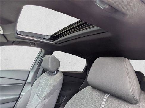 Used 2025 Honda Accord Sport image 15