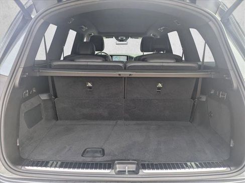 Used 2023 Mercedes-Benz GLS 450 4MATIC image 6
