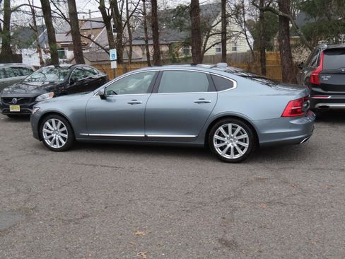 Used 2018 Volvo S90 T6 Inscription w/ Convenience Package image 3