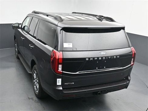 New 2025 Ford Expedition Active image 20