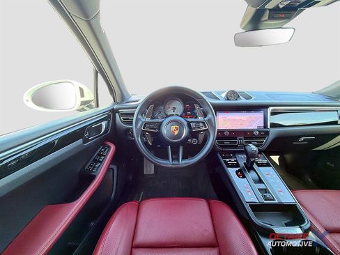 Used 2022 Porsche Macan S AWD/4WD image 24