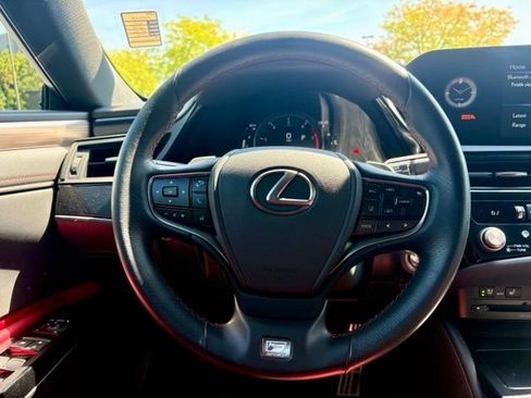 Used 2022 Lexus ES 350 F Sport w/ Accessory Package FWD image 20