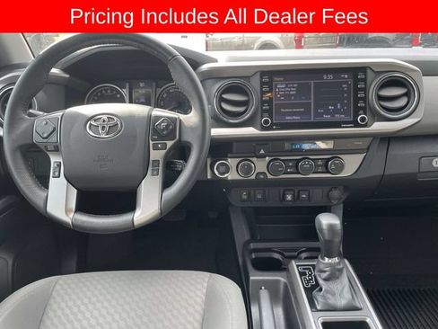 Used 2023 Toyota Tacoma SR5 w/ Technology Package AWD/4WD image 15