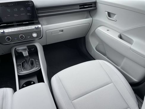 New 2026 Hyundai Kona SE FWD image 16
