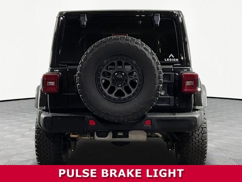 Used 2022 Jeep Wrangler Unlimited Rubicon w/ Xtreme Recon 35" Tire Package AWD/4WD image 5