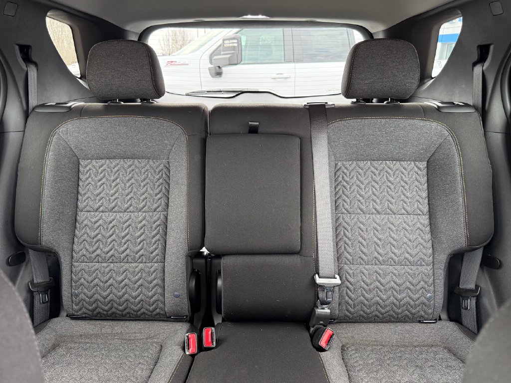 Certified 2024 Chevrolet Equinox LT w/ LPO, Floor Liner Package FWD image 26