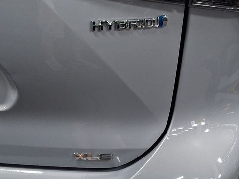 Used 2022 Toyota Highlander Bronze Edition AWD/4WD image 4