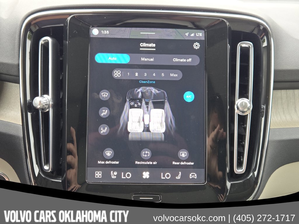 Certified 2023 Volvo XC40 B5 Plus w/ Protection Package Premier AWD/4WD image 20