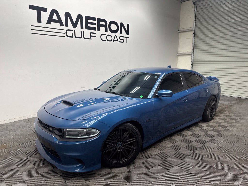 Used 2020 Dodge Charger Scat Pack w/ Plus Group RWD image 2