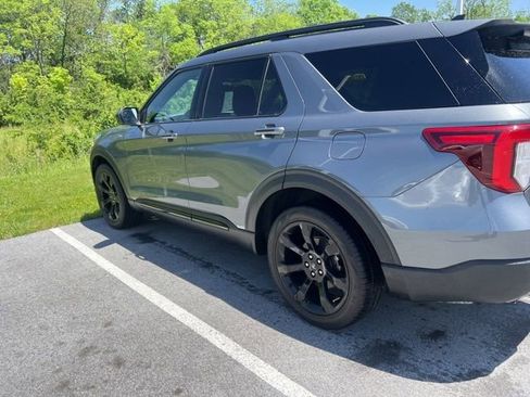 Used 2023 Ford Explorer ST-Line w/ Class IV Trailer Tow Package AWD/4WD image 5