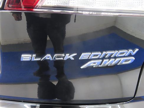 Used 2022 Honda Pilot Black Edition image 13