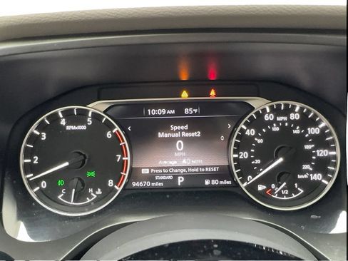 Used 2021 Nissan Rogue SL FWD image 39