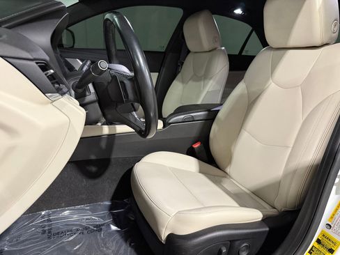 Used 2020 Cadillac CT4 Luxury w/ Bose Premium Audio Package image 5